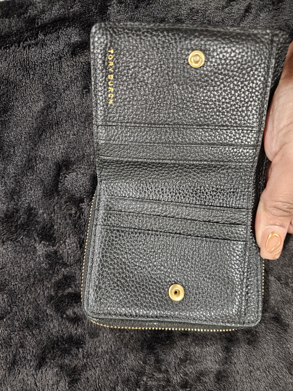 Tory Burch Black Pebbled Leather Zip Bifold Wallet - Picture 2 of 5